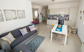 Sliema, Villa Savoia Luxury Apartment For 5 Guests